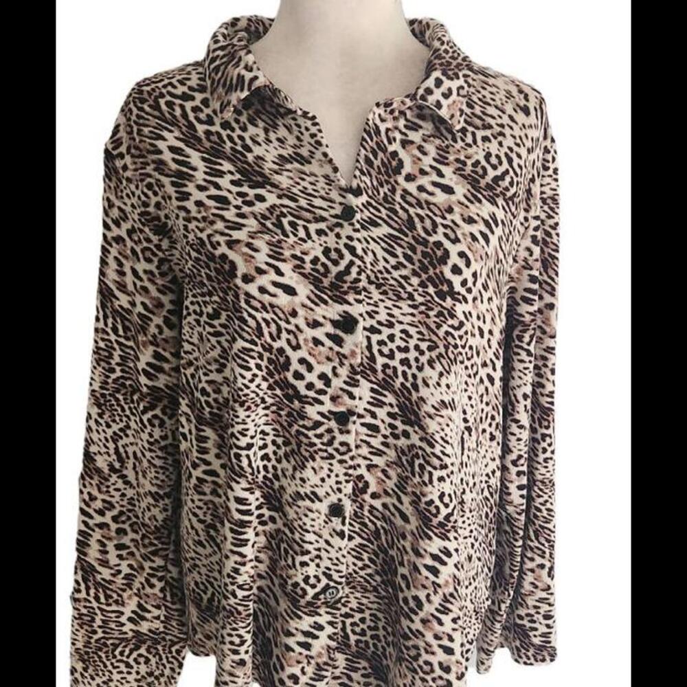 (Gb20) Anne Klein Button-Up Cheetah Print Sweater, L